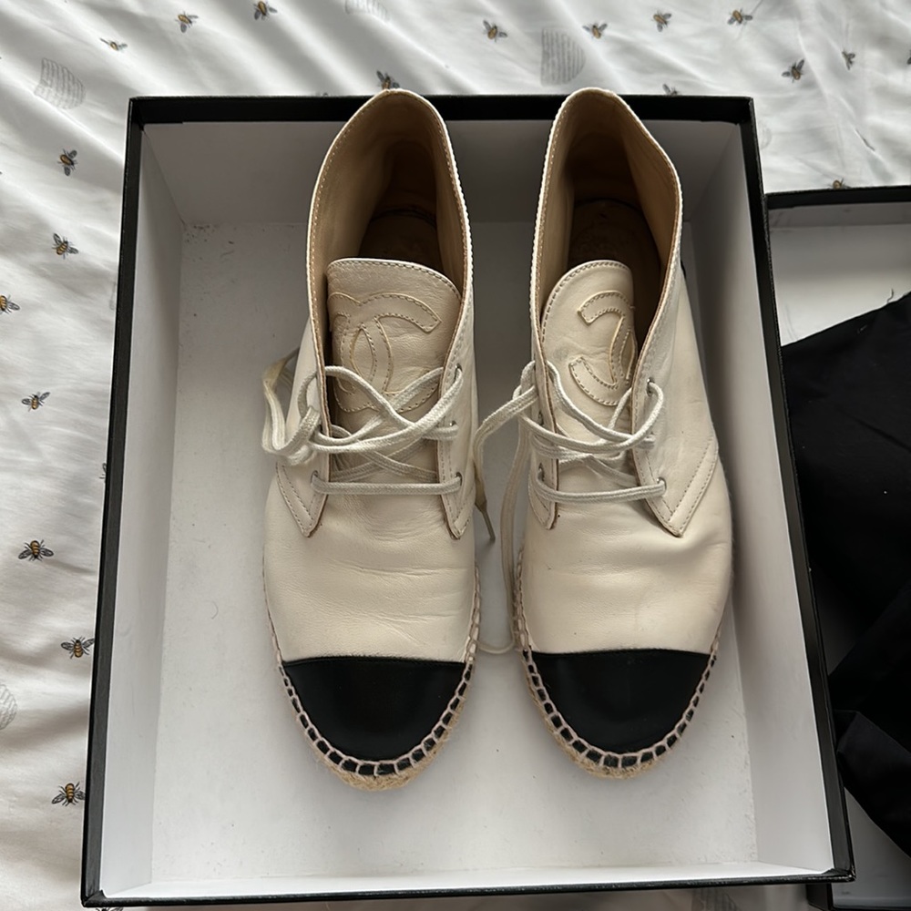 Authentic Chanel High Top Espadrilles Lambskin Size 39